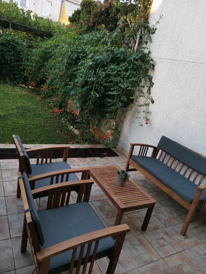 Ohana Lodge فيرسار المظهر الخارجي الصورة